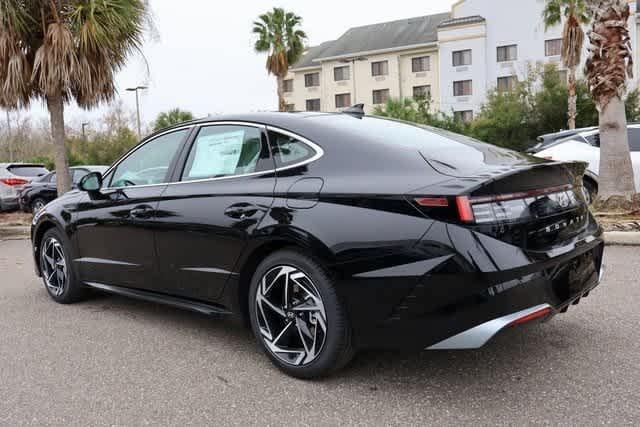 new 2024 Hyundai Sonata car, priced at $30,641