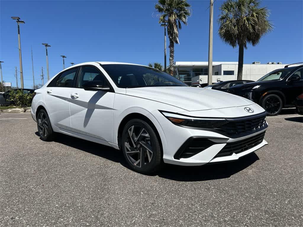 new 2025 Hyundai Elantra car, priced at $21,854