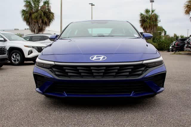 new 2025 Hyundai Elantra car, priced at $23,020