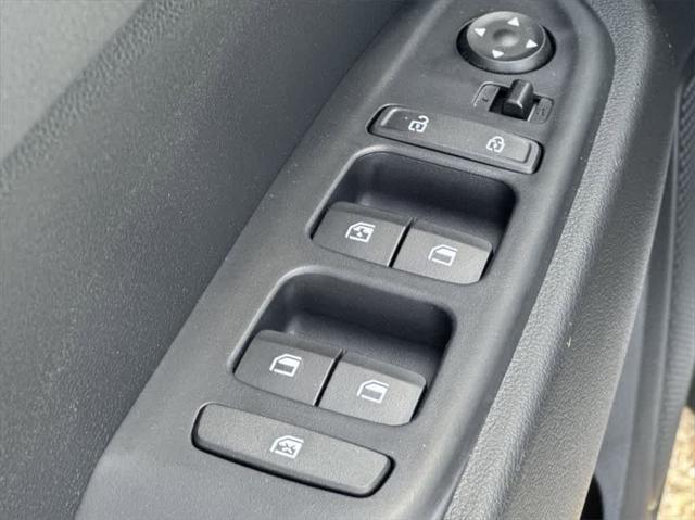 new 2025 Hyundai Venue car, priced at $24,884