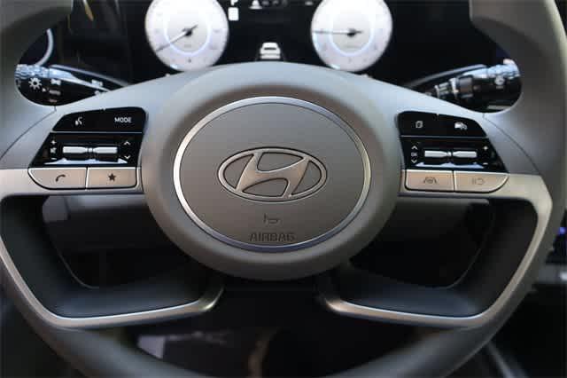 new 2024 Hyundai Elantra car, priced at $24,294