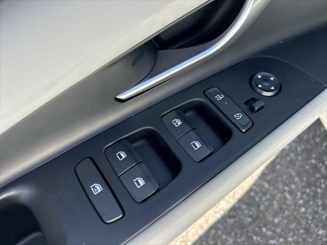new 2025 Hyundai Elantra car, priced at $28,103