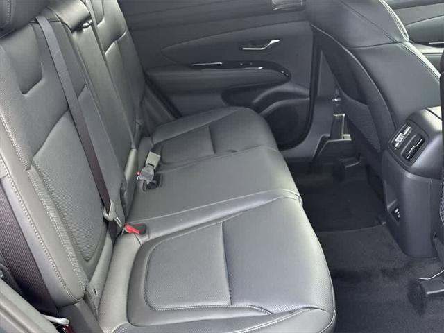 new 2025 Hyundai TUCSON Hybrid car, priced at $42,317