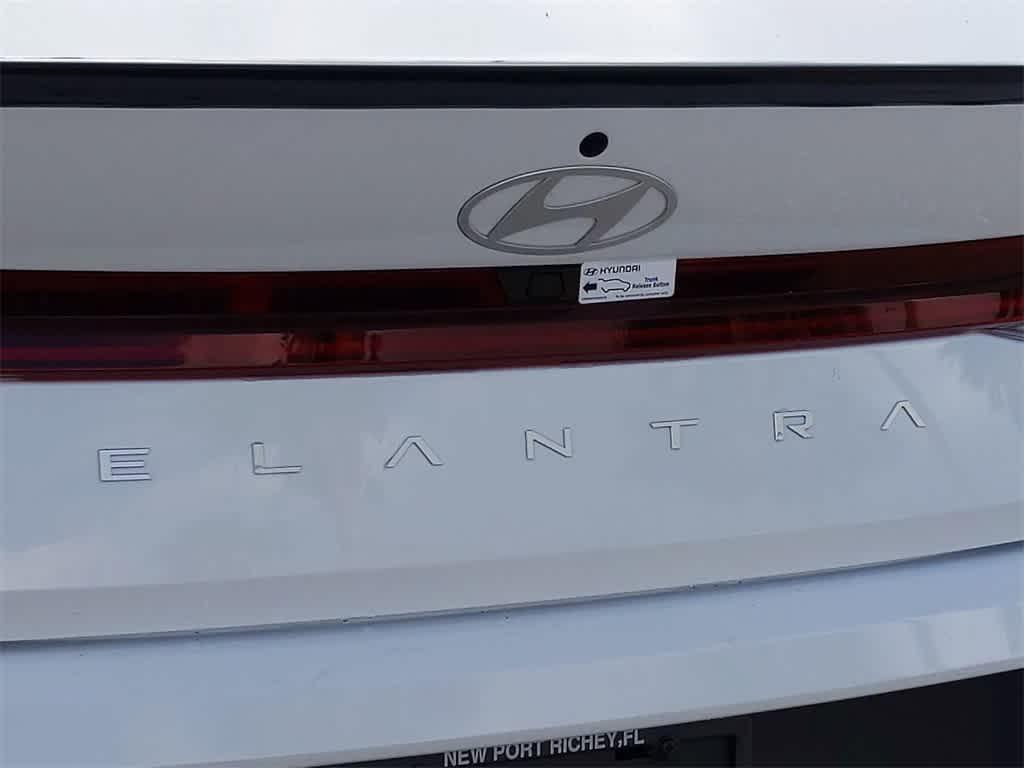 new 2025 Hyundai ELANTRA HEV car, priced at $26,009