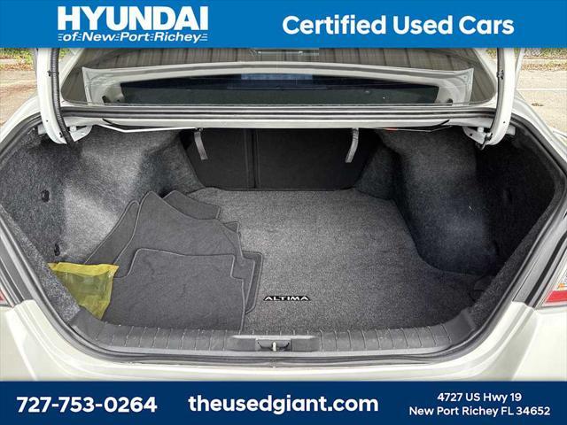 used 2014 Nissan Altima car, priced at $4,995
