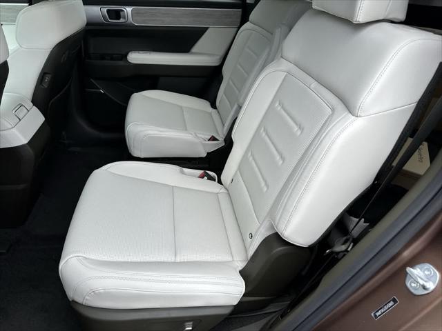 new 2025 Hyundai Santa Fe car, priced at $47,277