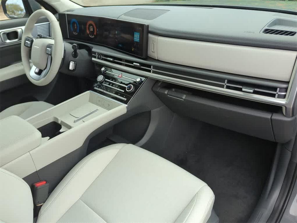 new 2025 Hyundai Santa Fe car, priced at $32,914