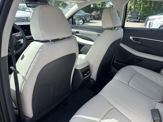 new 2025 Hyundai Sonata Hybrid car, priced at $38,552