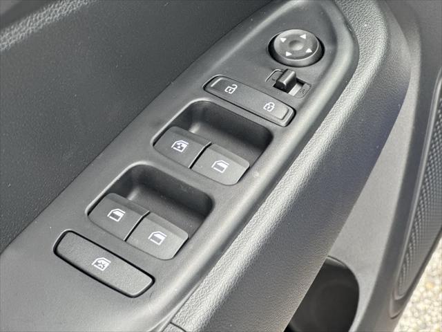 new 2025 Hyundai Venue car, priced at $23,760