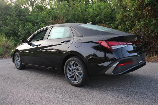 new 2025 Hyundai Elantra car, priced at $24,175