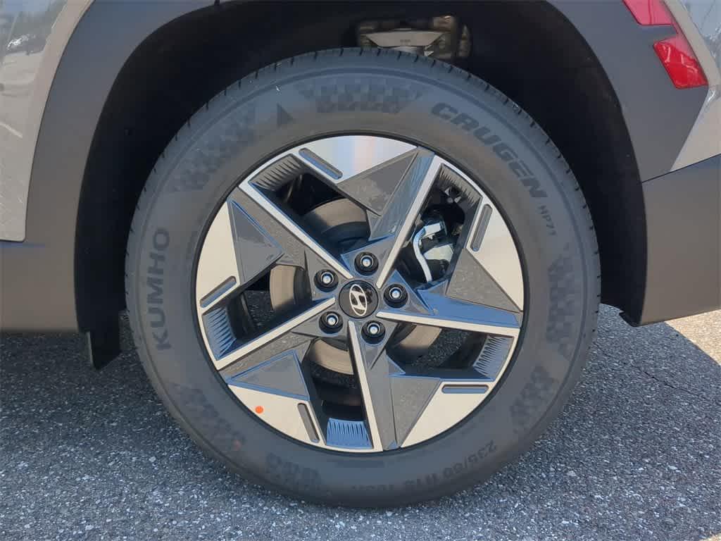 new 2025 Hyundai Tucson car, priced at $33,690