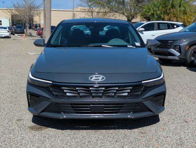 new 2025 Hyundai Elantra car, priced at $26,443