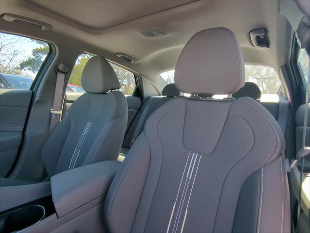 new 2025 Hyundai Elantra car, priced at $26,443