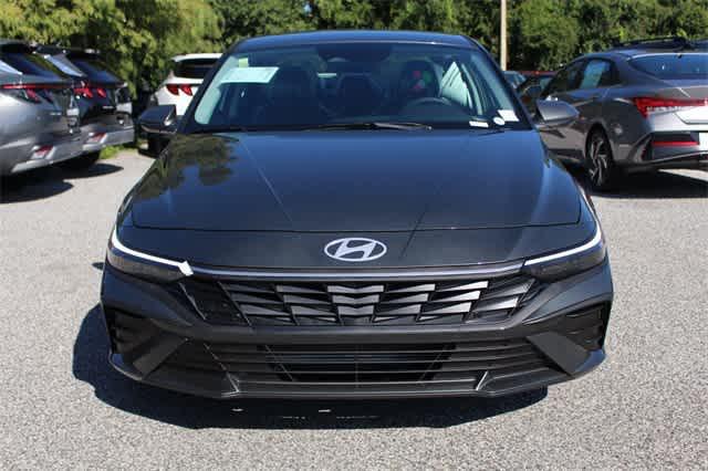 new 2025 Hyundai Elantra car, priced at $23,065