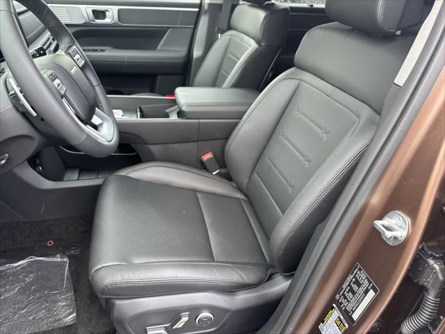 new 2025 Hyundai Santa Fe car, priced at $44,187