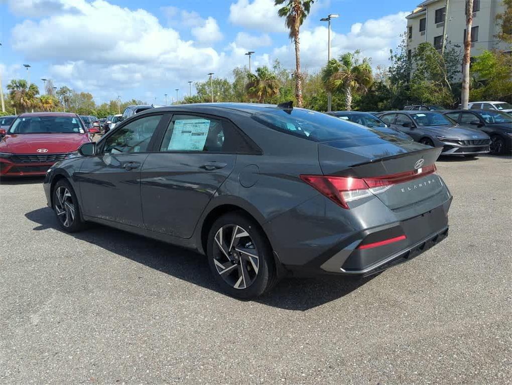 new 2025 Hyundai Elantra car, priced at $22,424