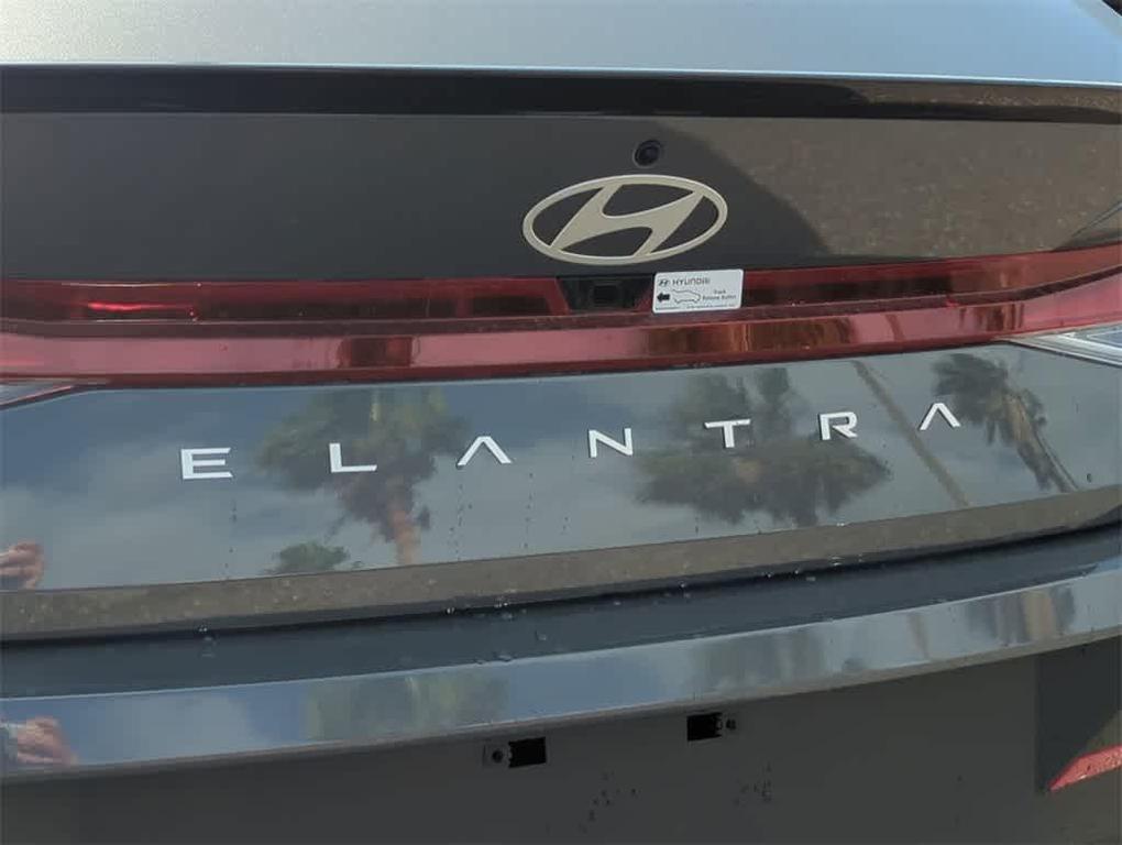 new 2025 Hyundai Elantra car, priced at $22,424