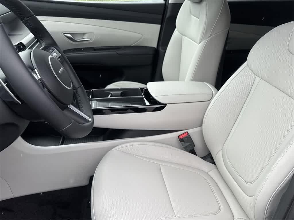 new 2025 Hyundai TUCSON Hybrid car, priced at $35,093