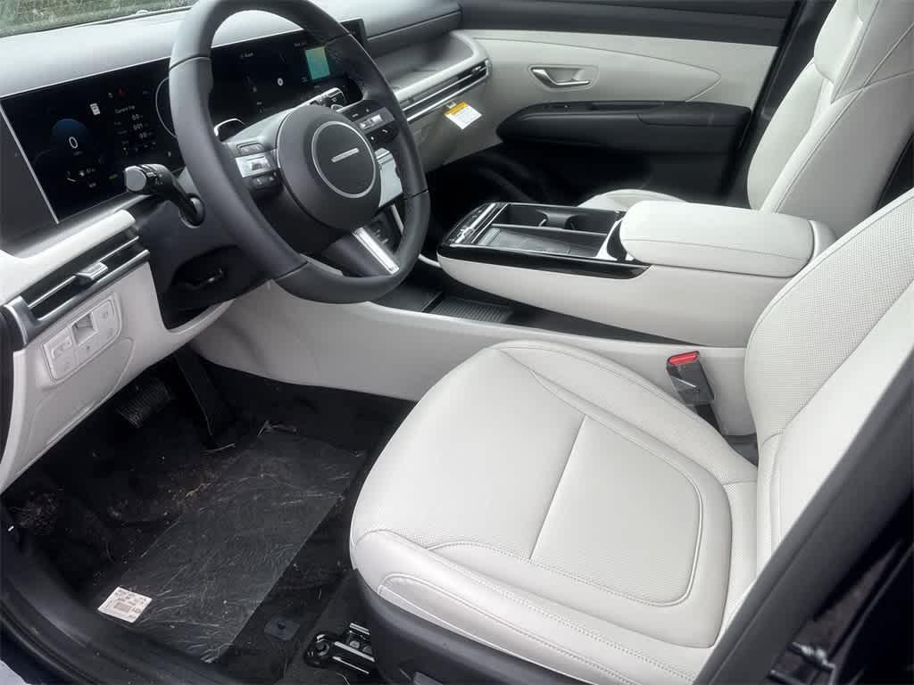 new 2025 Hyundai TUCSON Hybrid car, priced at $35,093