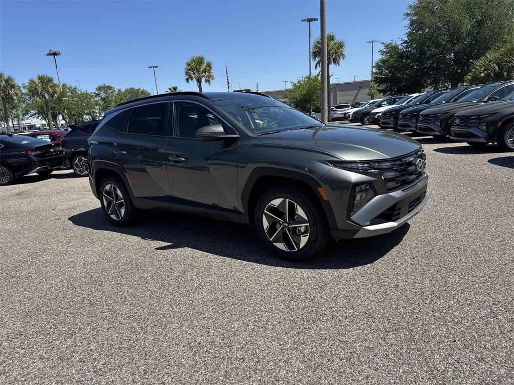 new 2025 Hyundai TUCSON Hybrid car, priced at $35,093