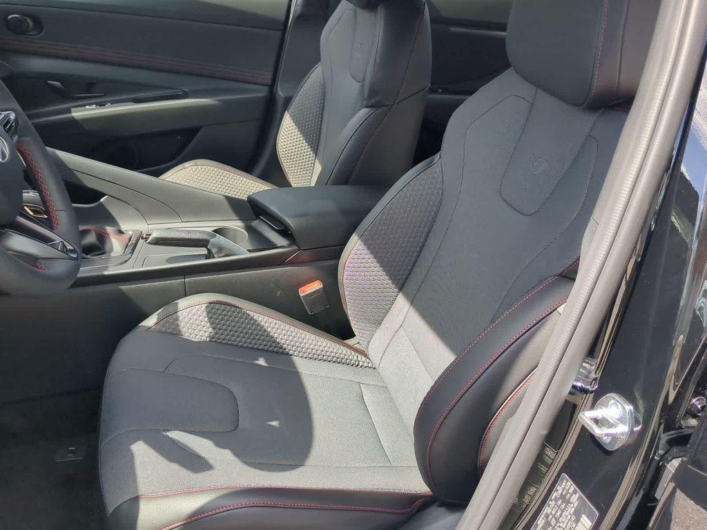 new 2025 Hyundai Elantra car, priced at $26,906