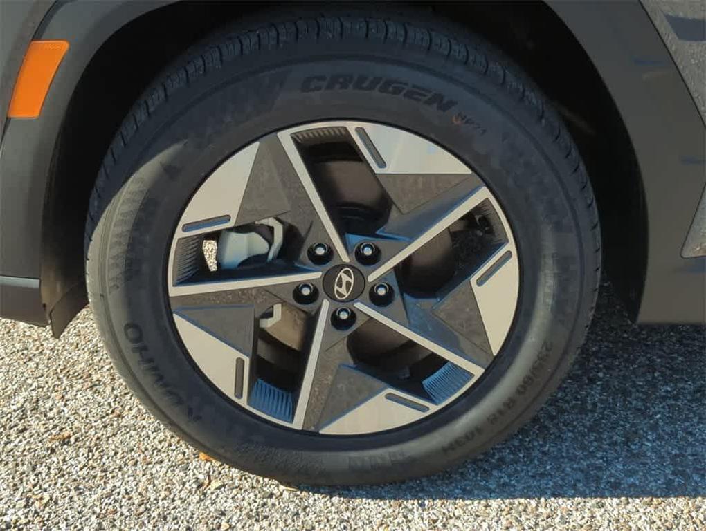 new 2025 Hyundai Tucson car, priced at $32,669