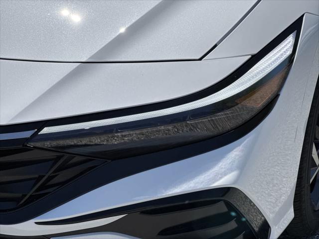 new 2025 Hyundai Elantra car, priced at $31,331