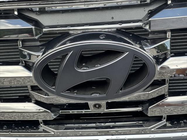 new 2025 Hyundai Tucson car, priced at $40,204