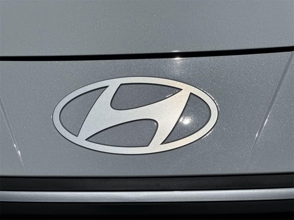 new 2025 Hyundai ELANTRA HEV car, priced at $24,060