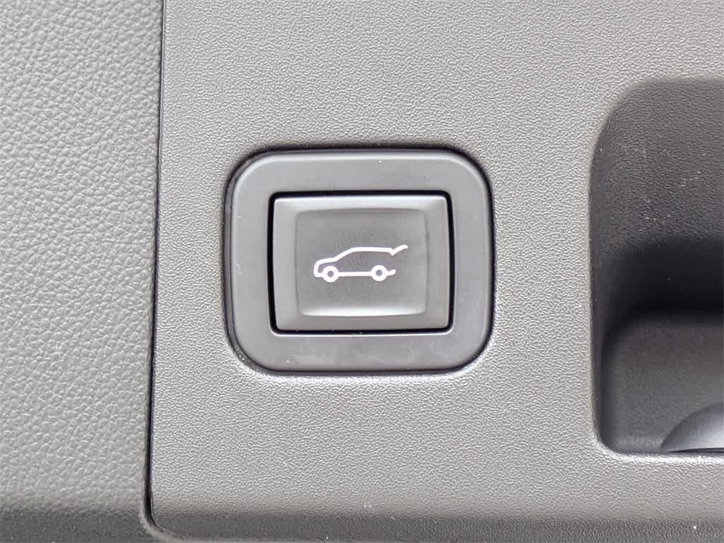 used 2019 Cadillac XT5 car, priced at $19,393