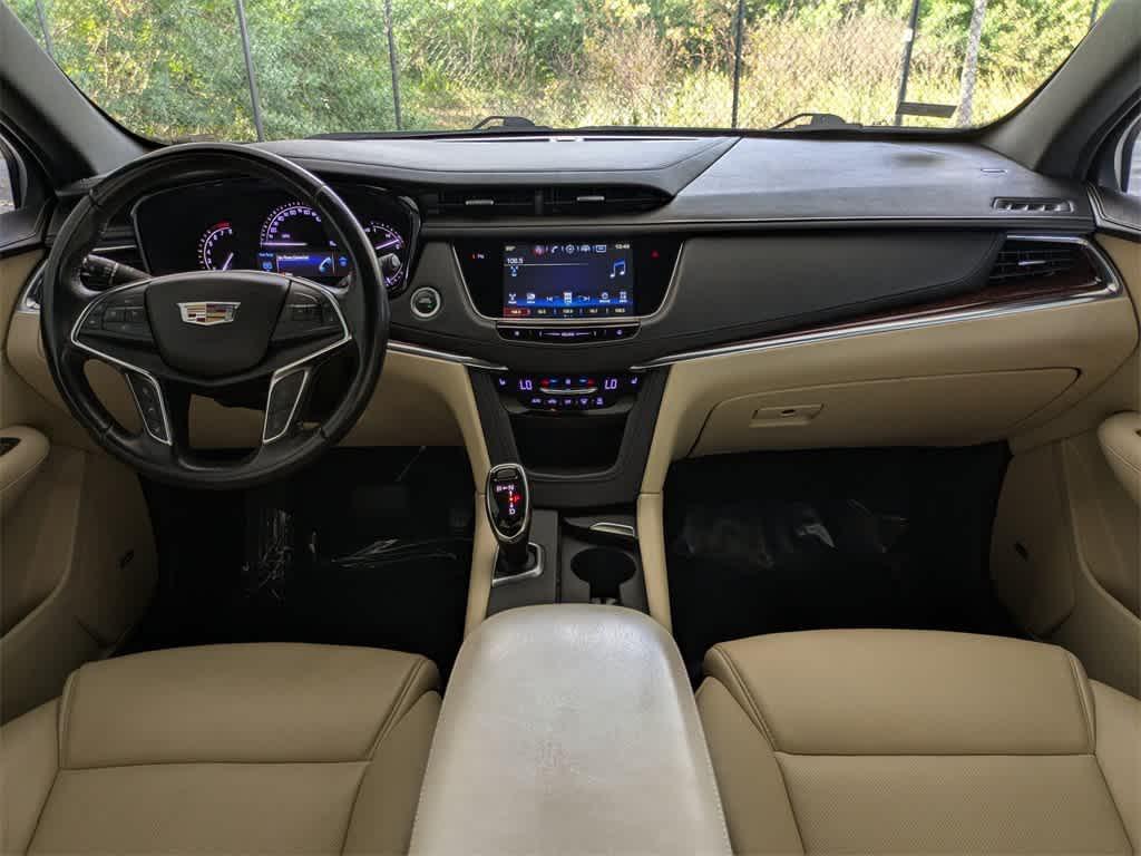 used 2019 Cadillac XT5 car, priced at $19,393