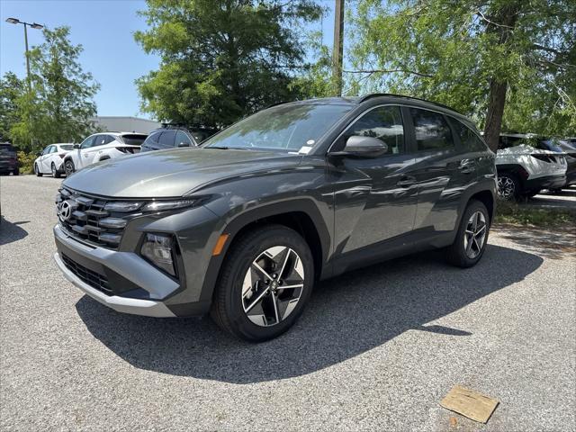 new 2025 Hyundai TUCSON Hybrid car, priced at $37,484