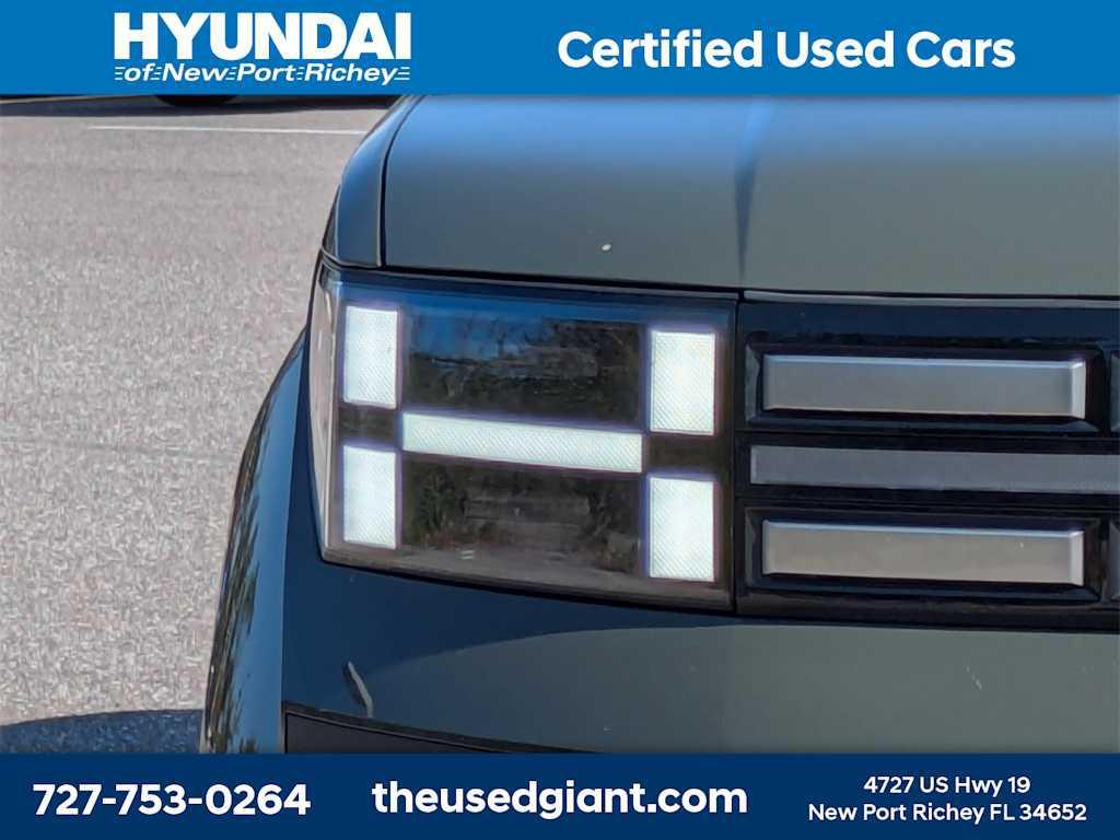 used 2024 Hyundai Santa Fe car, priced at $26,998