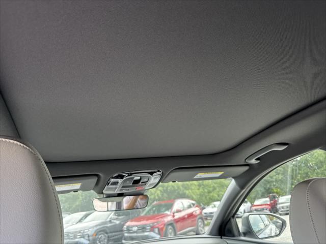 new 2025 Hyundai Tucson car, priced at $39,335