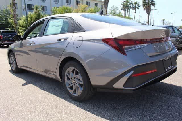 new 2025 Hyundai Elantra car, priced at $23,966