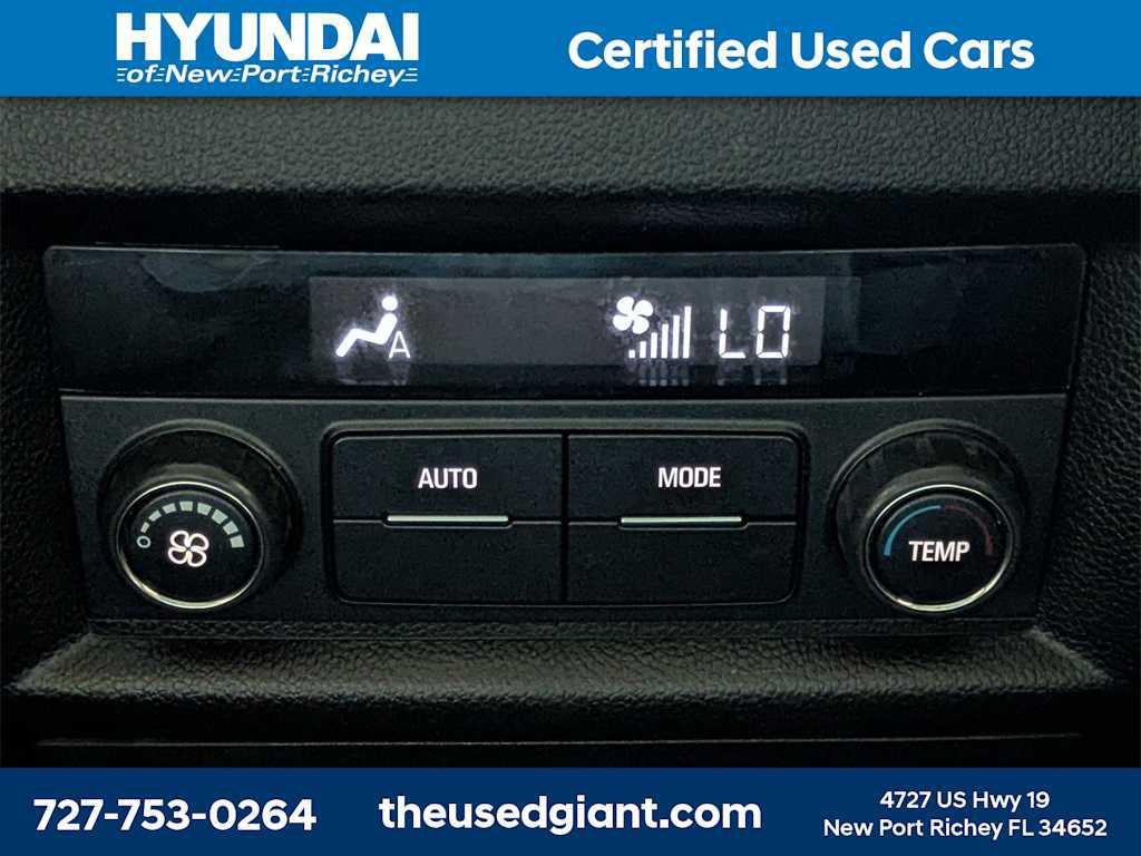 used 2019 Chevrolet Traverse car, priced at $17,833