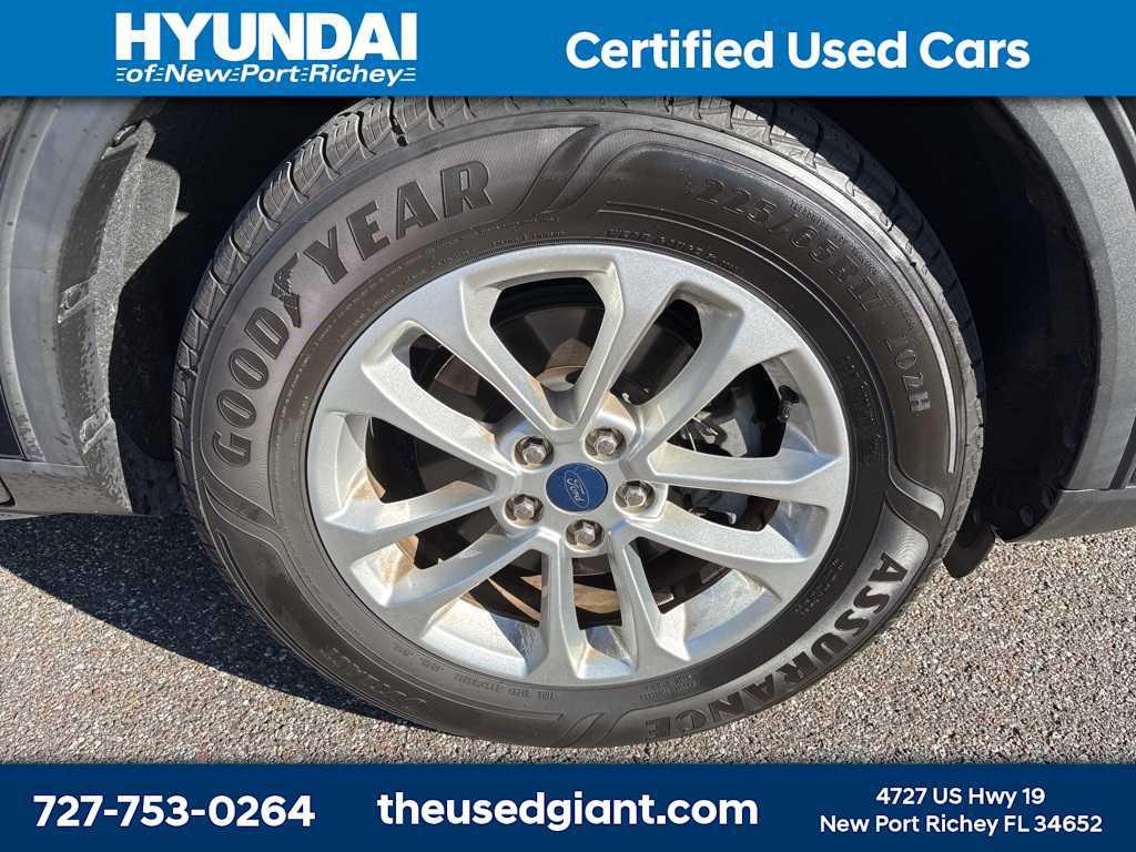 used 2020 Ford Escape car, priced at $13,775