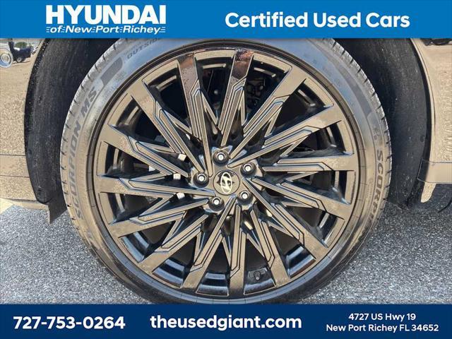 used 2025 Hyundai Santa Fe car, priced at $44,998