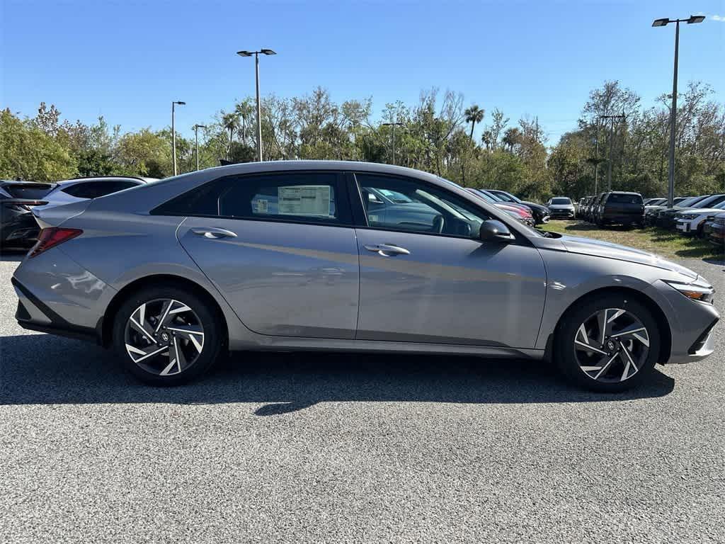 new 2025 Hyundai Elantra car, priced at $21,395