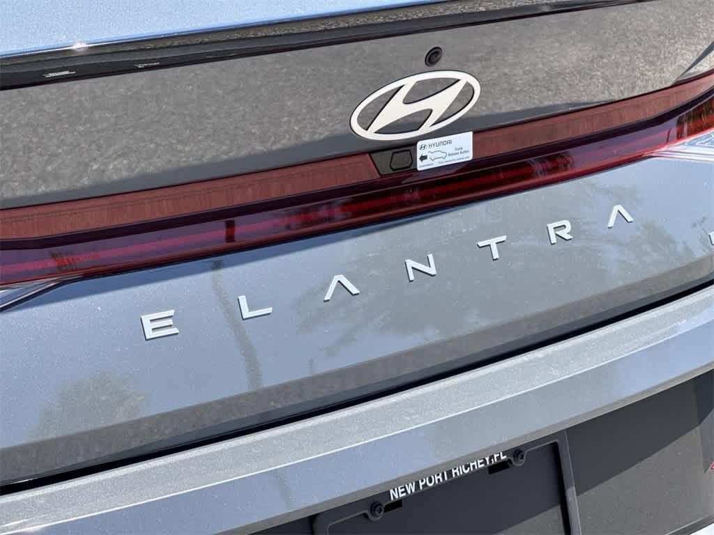 new 2025 Hyundai ELANTRA HEV car, priced at $25,487
