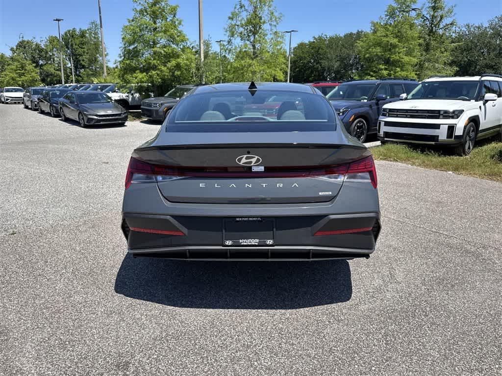 new 2025 Hyundai ELANTRA HEV car, priced at $25,487