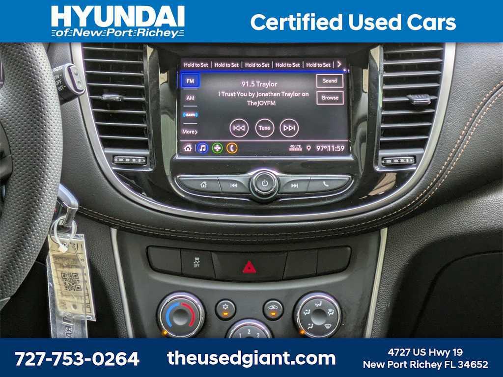 used 2022 Chevrolet Trax car, priced at $12,880