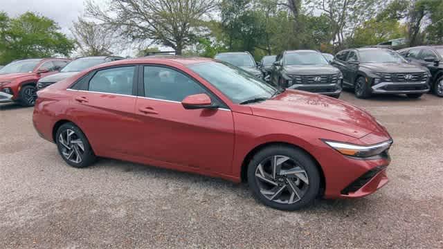 new 2025 Hyundai Elantra car, priced at $27,242