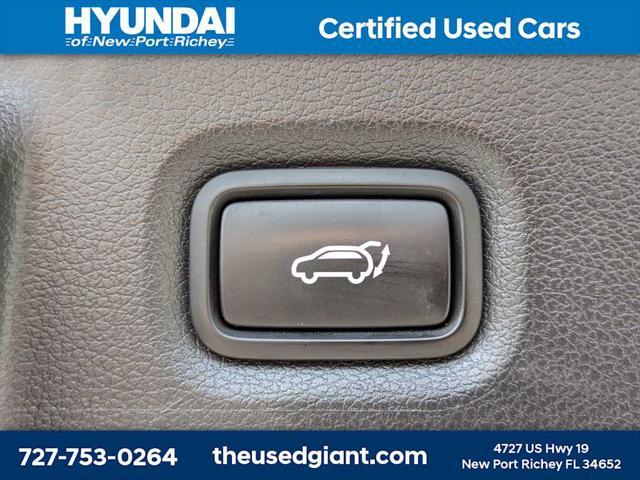 used 2022 Hyundai Santa Fe car, priced at $22,191