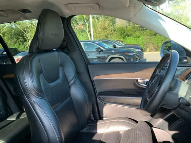 used 2019 Volvo XC90 car, priced at $30,479