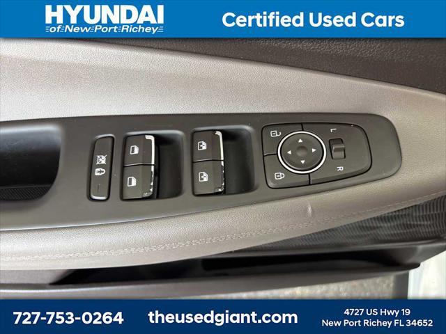 used 2019 Hyundai Santa Fe car, priced at $15,920