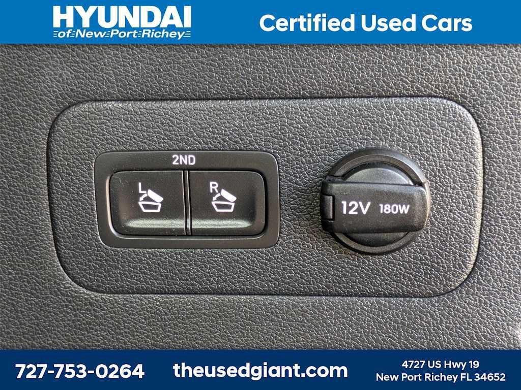 used 2019 Hyundai Santa Fe car, priced at $9,880