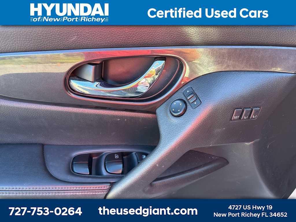 used 2018 Nissan Rogue car, priced at $12,509