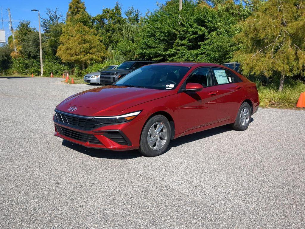 new 2025 Hyundai Elantra car, priced at $21,039