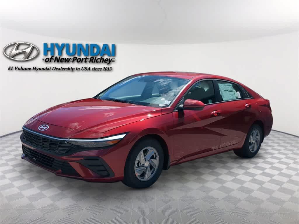 new 2025 Hyundai Elantra car, priced at $21,039